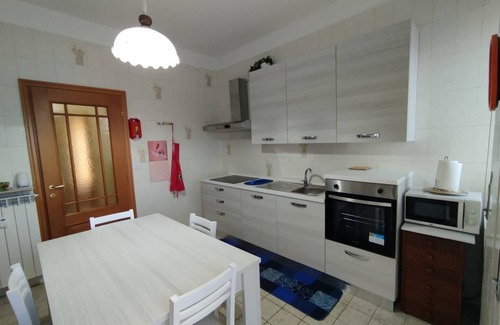 Valenza Apartment | 120 m² Apartment ∙ 3 bedrooms ∙ 7 guests