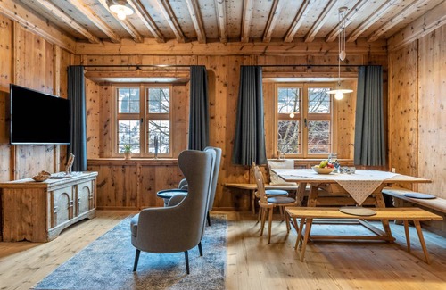 Sarntal Apartment | 120 m² Apartment ∙ 3 bedrooms ∙ 6 guests