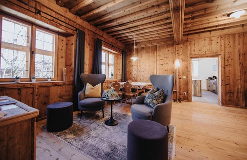 Sarntal Apartment | 120 m² Apartment ∙ 3 bedrooms ∙ 6 guests