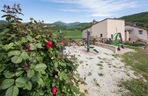 Sellano House | 120 m² Farmhouse ∙ 3 bedrooms ∙ 7 guests