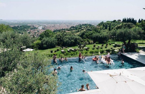 Borgo Trento House | 120 m² Farmhouse ∙ 2 bedrooms ∙ 10 guests