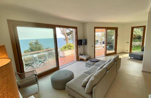 Varazze Villa | 120 m² Villa ∙ 3 bedrooms ∙ 7 guests