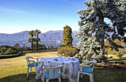 Porto Valtravaglia Apartment | 130 m² Apartment ∙ 2 bedrooms ∙ 10 guests