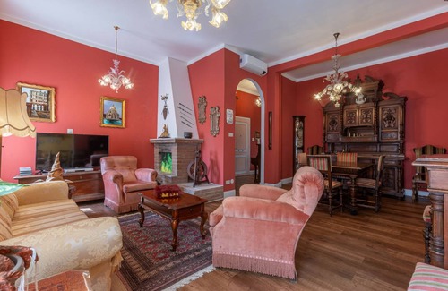 Ferrara Historic Centre Apartment | 130 m² Apartment ∙ 3 bedrooms ∙ 8 guests