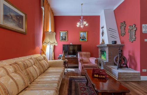 Ferrara Historic Centre Apartment | 130 m² Apartment ∙ 3 bedrooms ∙ 8 guests