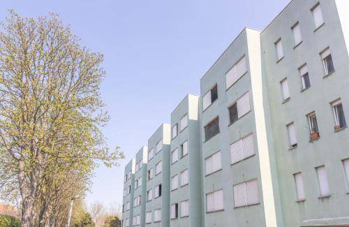 Bolognina Apartment | 130 m² Apartment ∙ 3 bedrooms ∙ 10 guests