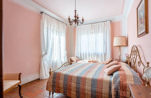 Molazzana House | 130 m² House ∙ 3 bedrooms ∙ 10 guests