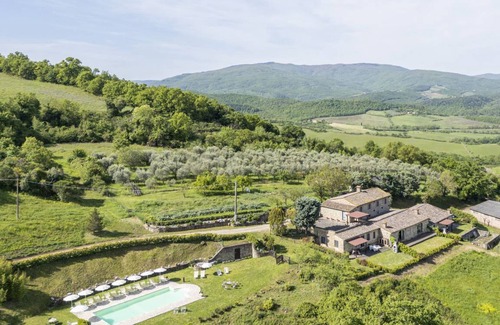 Radicondoli Villa | 130 m² Villa ∙ 3 bedrooms ∙ 7 guests
