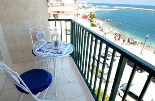 Bisceglie Bed & Breakfast | 14 m² Bed and breakfast ∙ 4 guests