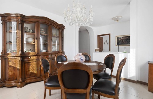 Arcola House | 140 m² House ∙ 3 bedrooms ∙ 5 guests
