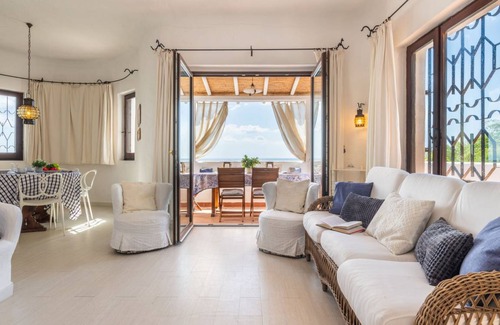 Nora Villa | 140 m² Villa ∙ 1 bedroom ∙ 8 guests