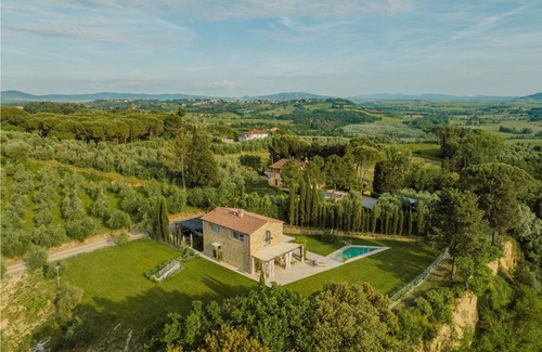 Peccioli House | 150 m² House ∙ 2 bedrooms ∙ 4 guests