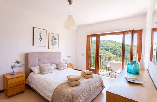Dumenza House | 150 m² House ∙ 3 bedrooms ∙ 6 guests