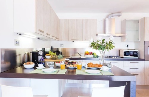 Dumenza House | 150 m² House ∙ 3 bedrooms ∙ 6 guests