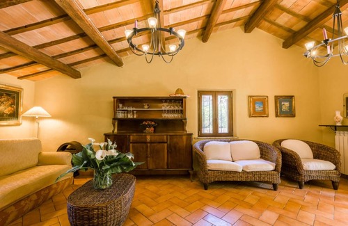 Barchi Villa | 150 m² Villa ∙ 5 bedrooms ∙ 11 guests