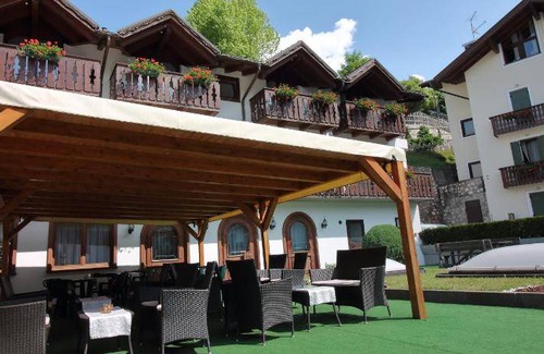 Primiero San Martino di Castrozza Hotel | 16 m² Hotel ∙ 2 guests
