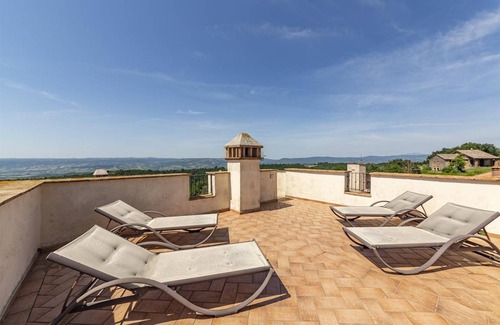 Ficulle Apartment | 160 m² Apartment ∙ 3 bedrooms ∙ 6 guests