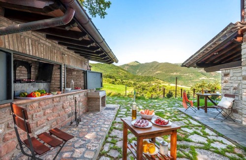 Cagli House | 160 m² House ∙ 3 bedrooms ∙ 8 guests