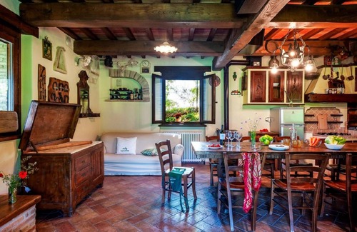 Cagli House | 160 m² House ∙ 3 bedrooms ∙ 8 guests