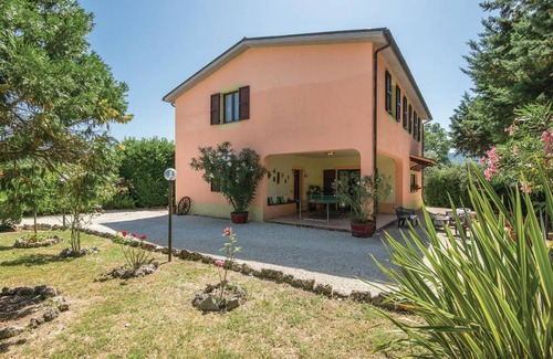 Acquasparta House | 160 m² House ∙ 3 bedrooms ∙ 10 guests