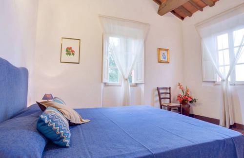 Mologno House | 160 m² House ∙ 4 bedrooms ∙ 9 guests
