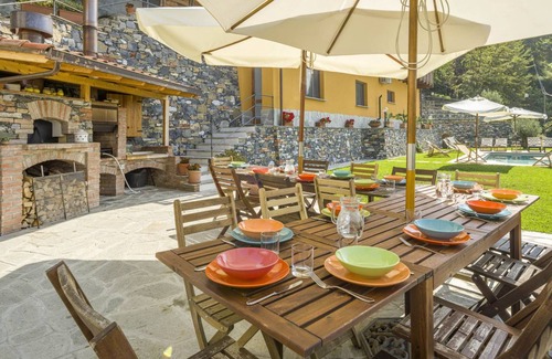 Uscio Villa | 165 m² Villa ∙ 4 bedrooms ∙ 16 guests
