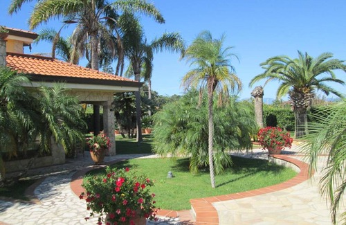 Eboli Apartment | 168 m² Apartment ∙ 2 bedrooms ∙ 5 guests