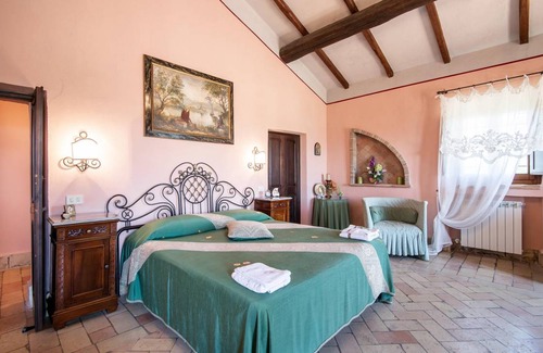 Piane di Collevecchio House | 170 m² House ∙ 5 bedrooms ∙ 10 guests