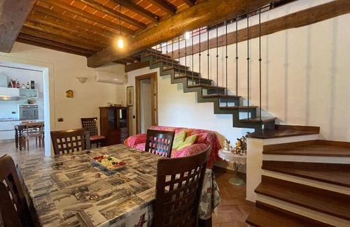 Pontedera Bed & Breakfast | 170 m² Bed and breakfast ∙ 5 bedrooms ∙ 12 guests