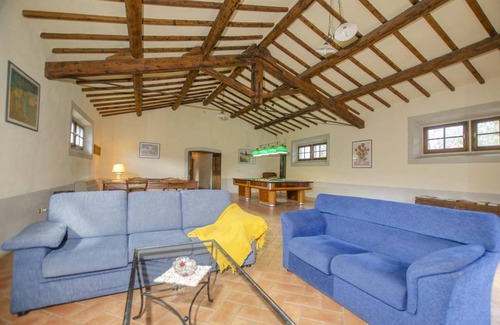 Sarteano Villa | 170 m² Villa ∙ 3 bedrooms ∙ 6 guests