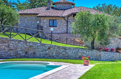 Montecastrilli Villa | 170 m² Villa ∙ 4 bedrooms ∙ 8 guests