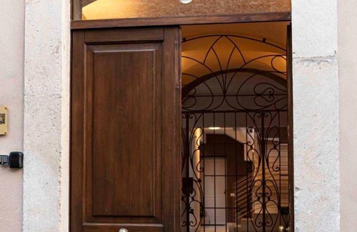 L'Aquila Apartment | 175 m² Apartment ∙ 4 bedrooms ∙ 9 guests