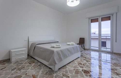Trapani Apartment | 177 m² Apartment ∙ 3 bedrooms ∙ 6 guests
