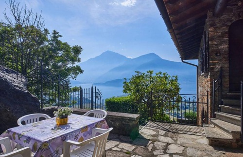 Consiglio di Rumo Apartment | 180 m² Apartment ∙ 12 guests