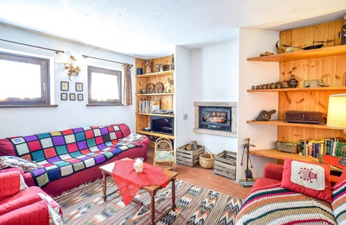 Castello Tesino House | 190 m² House ∙ 4 bedrooms ∙ 14 guests