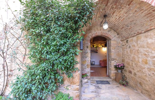 Monticchiello Apartment | 195 m² Apartment ∙ 3 bedrooms ∙ 8 guests