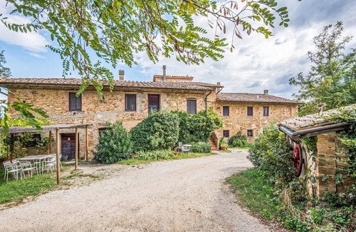 Gambassi Terme Apartment | 2 bedroom accommodation in Gambassi FI