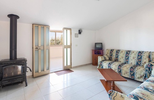 Santa Caterina Apartment | 2 bedroom accommodation in Cuglieri