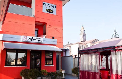 Fratta Polesine Hotel | 20 m² Motel ∙ 3 guests