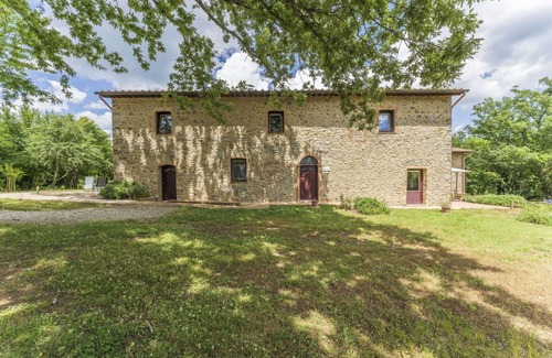 Massa Marittima Apartment | 200 m² Apartment ∙ 5 bedrooms ∙ 14 guests