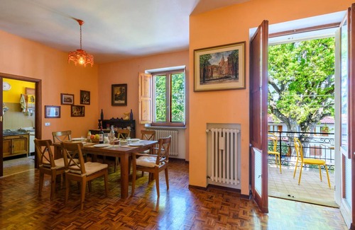 Montefelcino Apartment | 200 m² Apartment ∙ 4 bedrooms ∙ 6 guests