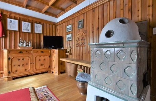 Madesimo Ski Chalet | 200 m² Chalet ∙ 4 bedrooms ∙ 9 guests