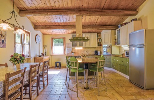 Barchi House | 200 m² House ∙ 4 bedrooms ∙ 10 guests