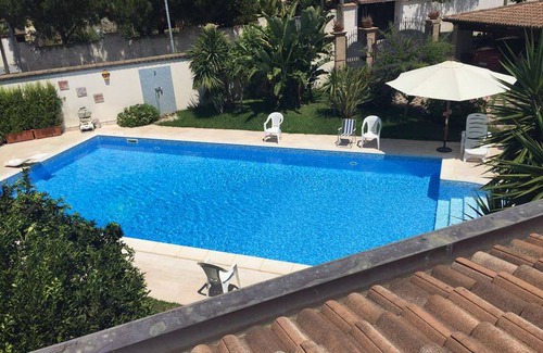 Palmi House | 200 m² House ∙ 6 bedrooms ∙ 11 guests