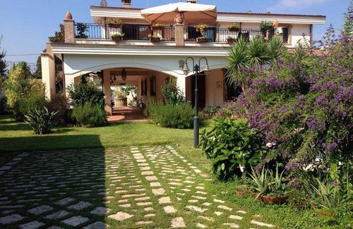 Palmi House | 200 m² House ∙ 6 bedrooms ∙ 11 guests