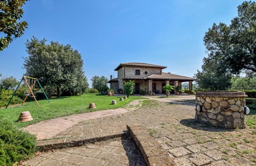 Corbara House | 200 m² House ∙ 3 bedrooms ∙ 6 guests