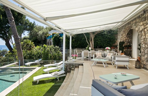 Marina del Cantone Villa | 200 m² Villa ∙ 6 bedrooms ∙ 12 guests
