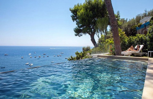 Marina del Cantone Villa | 200 m² Villa ∙ 6 bedrooms ∙ 12 guests