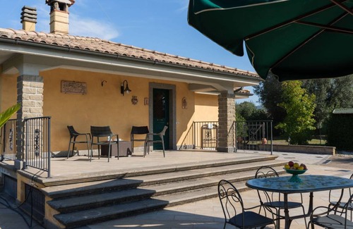 Canale Monterano Villa | 200 m² Villa ∙ 3 bedrooms ∙ 6 guests