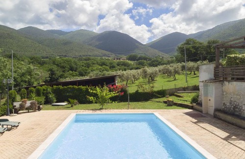 Casperia Villa | 200 m² Villa ∙ 3 bedrooms ∙ 6 guests